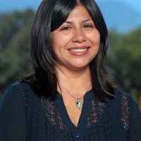 Christina Leza Headshot